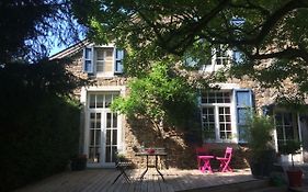 Maison de vacances, Gîte Le vieux Logis à Profondeville